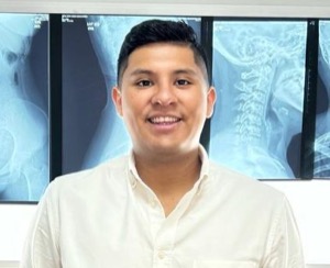 Dr. Ulises Caridad